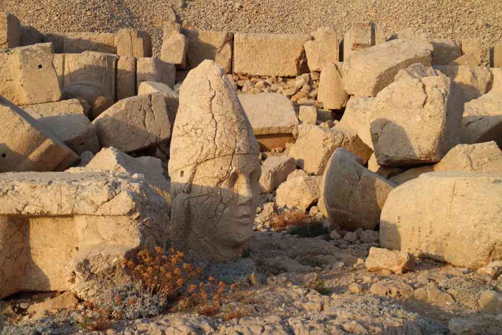 Adıyaman Nemrut Dağı Fotoğrafları