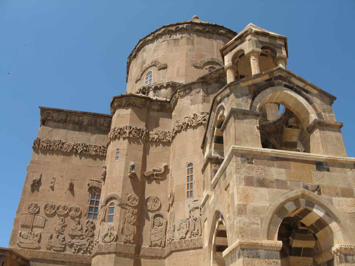 Akdamar Adası