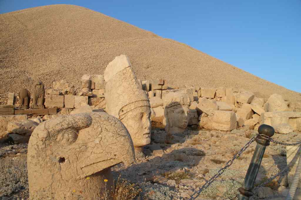 Adıyaman Nemrut Dağı Fotoğrafları