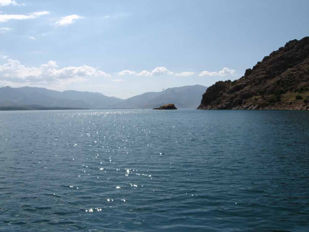 Akdamar Adası
